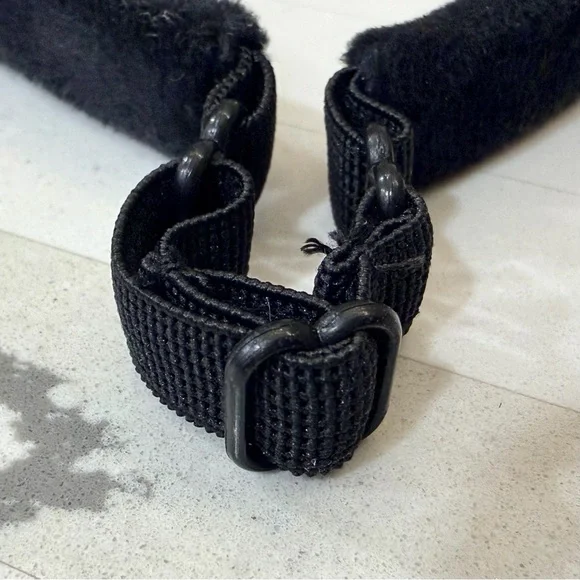 Disney Tails Dog Ears Headband Minnie Mouse Ears For Pet - Picture 5 of 6